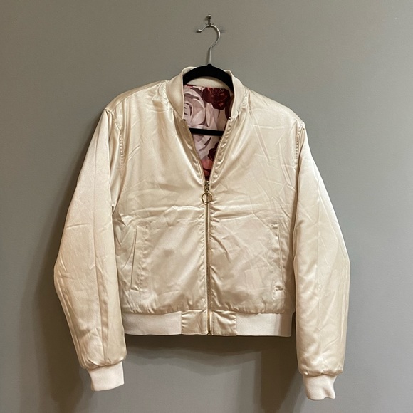 Puma x Careaux Collaboration Reversible Jacket, Size Medium - Picture 9 of 14